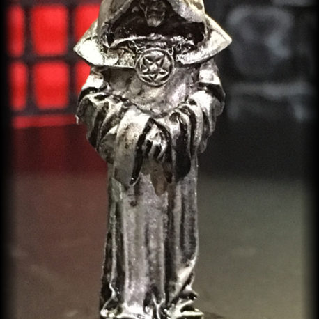 Entranced Follower by Effincool Miniatures